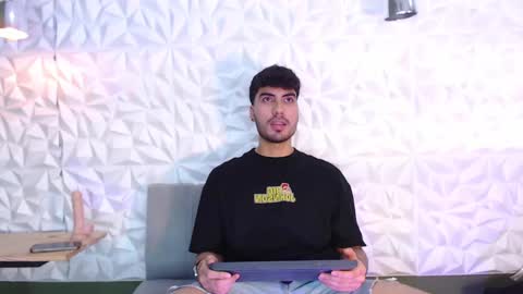 Mike online show from January 18, 6:10 pm