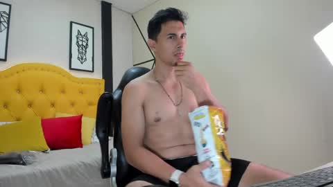 Mike online show from April 24, 3:20 am