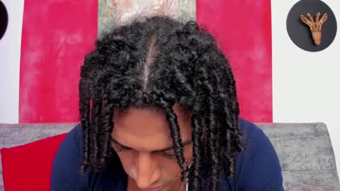   online show from December 15, 10:15 pm