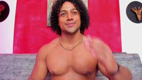   online show from December 19, 2:02 pm