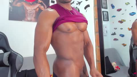 Snapshot of mike_kilian1 chatting on December 12, 3:16 pm mike kilian1 online show from December 12, 3:16 pm