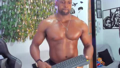 Snapshot of mike_kilian1 chatting on January 14, 2:11 pm mike kilian1 online show from January 14, 2:11 pm