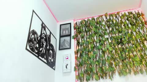 Snapshot of mike_kilian1 chatting on February 3, 7:10 pm mike kilian1 online show from February 3, 7:10 pm