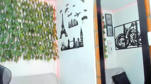 Snapshot of mike_kilian1 chatting on February 28, 6:41 pm mike kilian1 online show from February 28, 6:41 pm