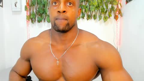 Snapshot of mike_kilian1 chatting on March 1, 6:00 pm mike kilian1 online show from March 1, 6:00 pm