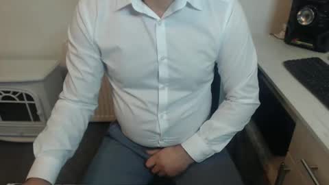 Snapshot of mike_master30 chatting on December 2, 3:58 pm MikeMaster online show from December 2, 3:58 pm