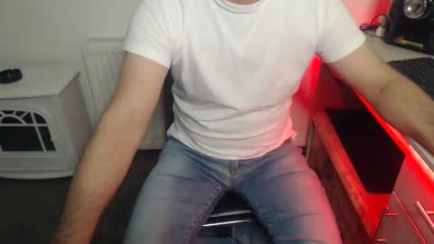 Snapshot of mike_master30 chatting on December 8, 2:09 pm MikeMaster online show from December 8, 2:09 pm