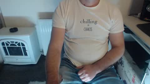 Snapshot of mike_master30 chatting on December 14, 7:29 am MikeMaster online show from December 14, 7:29 am