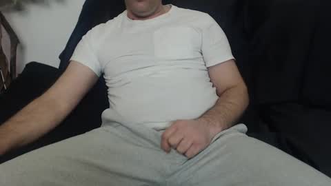 Snapshot of mike_master30 chatting on February 8, 9:03 am MikeMaster online show from February 8, 9:03 am