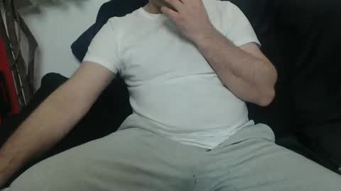 Snapshot of mike_master30 chatting on February 12, 4:54 am MikeMaster online show from February 12, 4:54 am