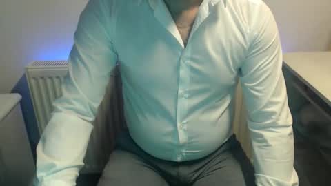 Snapshot of mike_master30 chatting on April 6, 11:11 am MikeMaster online show from April 6, 11:11 am