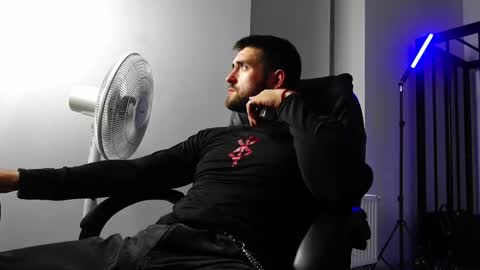 MIKE PLATANO online show from September 14, 8:52 pm