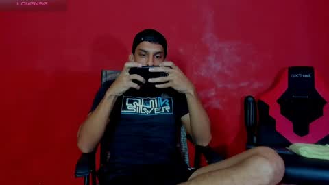 Snapshot of mike_shelby21 chatting on May 12, 11:35 pm mike_shelby21 online show from May 12, 11:35 pm