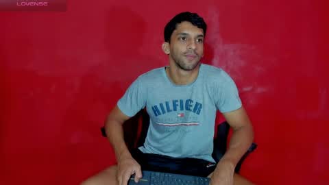Snapshot of mike_shelby21 chatting on May 16, 4:31 am mike_shelby21 online show from May 16, 4:31 am
