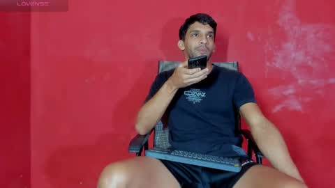 Snapshot of mike_shelby21 chatting on May 24, 7:30 pm mike_shelby21 online show from May 24, 7:30 pm