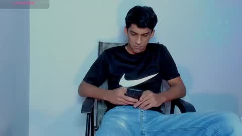 Snapshot of mike_shelby21 chatting on July 22, 2:03 am mike_shelby21 online show from July 22, 2:03 am