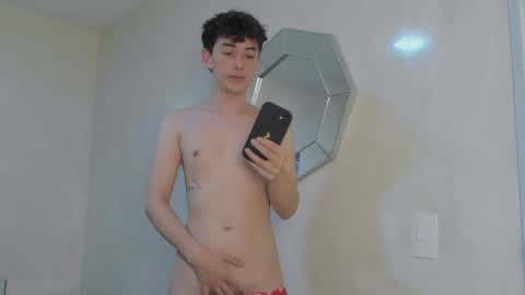 Snapshot of mikebelf4 chatting on November 20, 10:20 pm Mikebelf4 online show from November 20, 10:20 pm