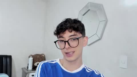 Mikebelf4 online show from March 3, 7:31 pm