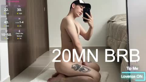 Mikebelf4 online show from April 21, 2:51 am