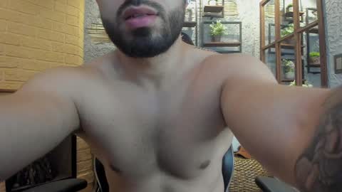 Mike Blare online show from January 29, 11:14 pm