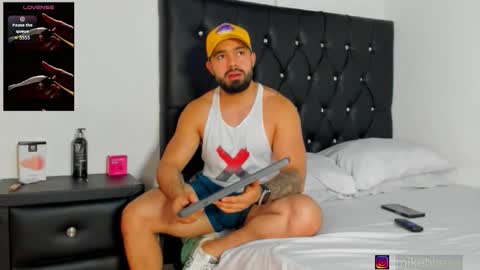 mikeblaree online show from February 18, 8:49 pm