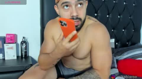 mikeblaree online show from April 17, 9:18 pm