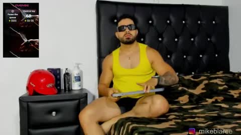 mikeblaree online show from June 4, 11:33 pm