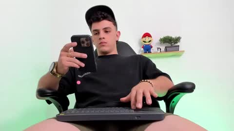 Mike Cooper online show from November 6, 2:01 am