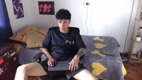 Snapshot of mikedick_420 chatting on March 8, 8:14 pm mikedick_420 online show from March 8, 8:14 pm