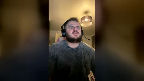 mikehole25 online show from February 18, 6:04 pm