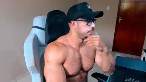 mikehotk online show from November 3, 7:15 pm