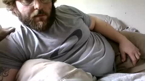 Snapshot of mikeitcum chatting on March 13, 4:02 pm Woody online show from March 13, 4:02 pm