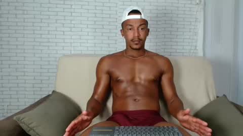         Mike Jay online show from January 17, 4:04 pm