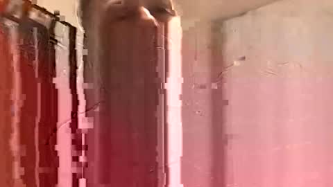 Imagunnabust online show from March 29, 9:15 pm