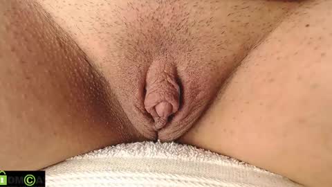 Snapshot of mikell_williams10 chatting on February 22, 12:40 pm Mikell Williams online show from February 22, 12:40 pm