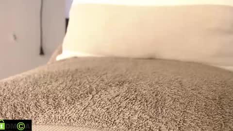 Snapshot of mikell_williams10 chatting on March 6, 9:53 pm Mikell Williams online show from March 6, 9:53 pm