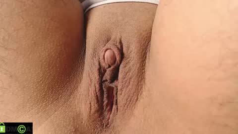 Snapshot of mikell_williams10 chatting on November 15, 2:31 am Mikell Williams online show from November 15, 2:31 am