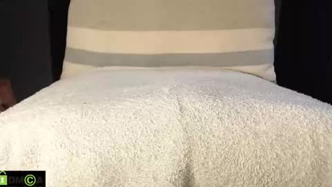 Snapshot of mikell_williams10 chatting on March 23, 11:36 am Mikell Williams online show from March 23, 11:36 am