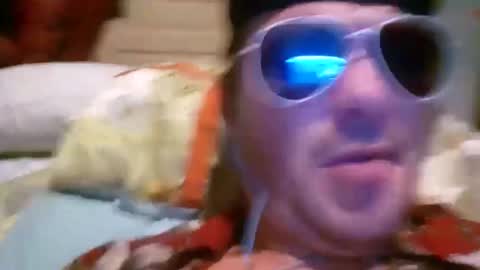 mikemike11k online show from February 2, 3:32 am