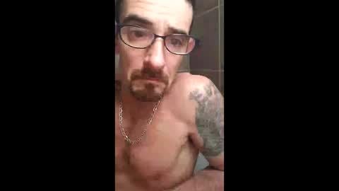 Snapshot of mikesexyslim chatting on March 4, 3:12 am mikesexyslim online show from March 4, 3:12 am
