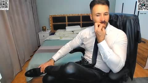 Mike    online show from December 15, 2:05 pm