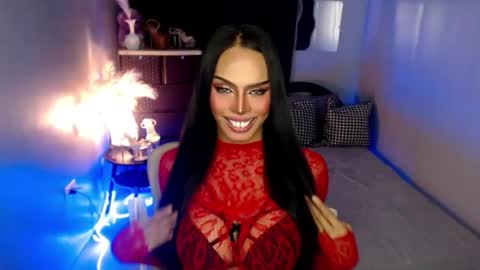 Snapshot of mikeyalawi03 chatting on June 5, 2:29 am Mistress MikeyAlawi online show from June 5, 2:29 am