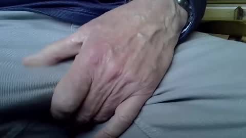 mikeybed online show from January 28, 2:10 pm