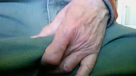 mikeybed online show from April 23, 2:30 pm