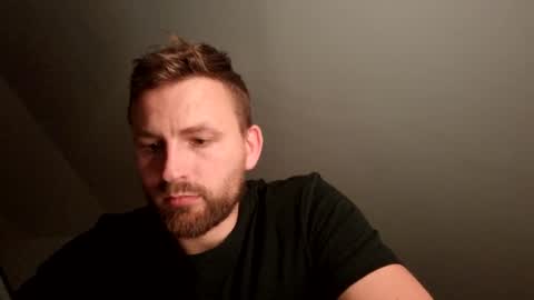 mikhael767676 online show from May 27, 8:06 pm