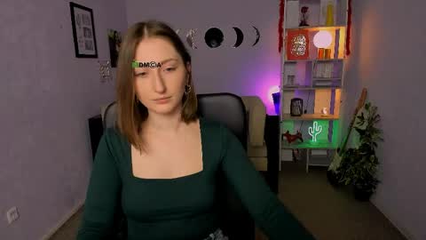 Miki online show from April 27, 6:00 am