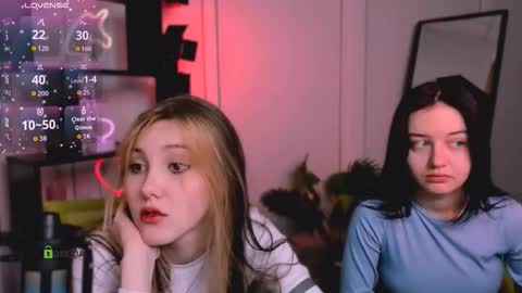 miki_ti online show from November 26, 6:03 am