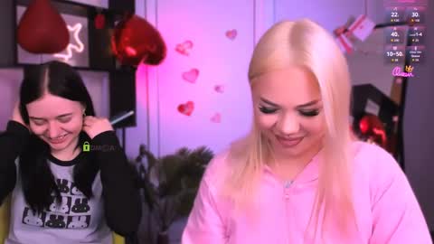 Snapshot of miki_ti chatting on February 23, 6:00 am miki_ti online show from February 23, 6:00 am