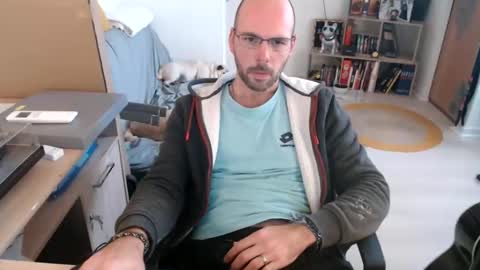 mikmik91 online show from November 17, 11:27 am