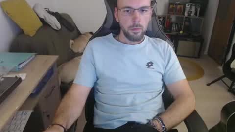 mikmik91 online show from January 12, 4:12 pm